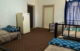 خانه مسافر برزو جهان‌نما شیراز چهارتخته با حمام اختصاصی
