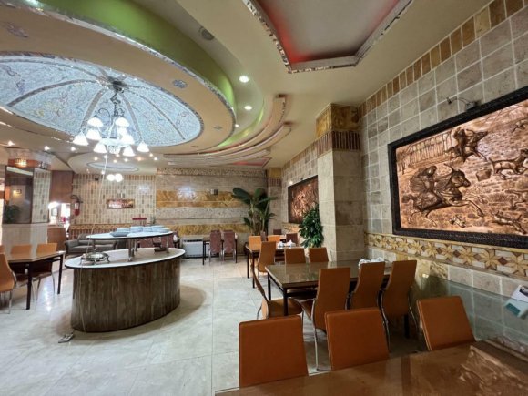 هتل آپارتمان قصر اصفهان رستوران 1