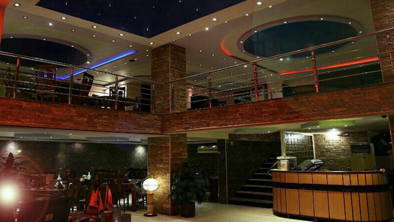 هتل مازرون قائم شهر لابی