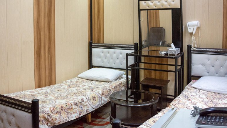 هتل آپارتمان یاس بندر بوشهر اتاق دو تخته تویین