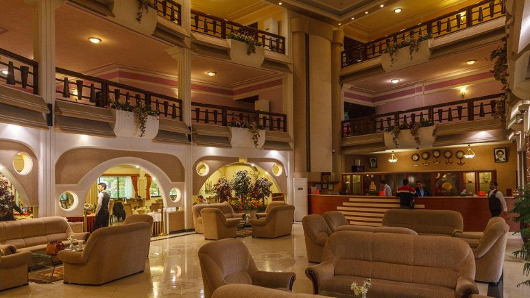 هتل آریان کیش لابی 3