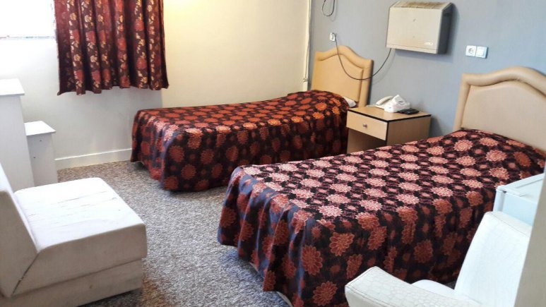 هتل آزادی آبادان اتاق دو تخته تویین