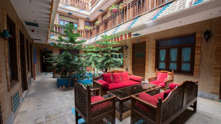 هتل سرای اردیبهشت اصفهان فضای داخلی 3