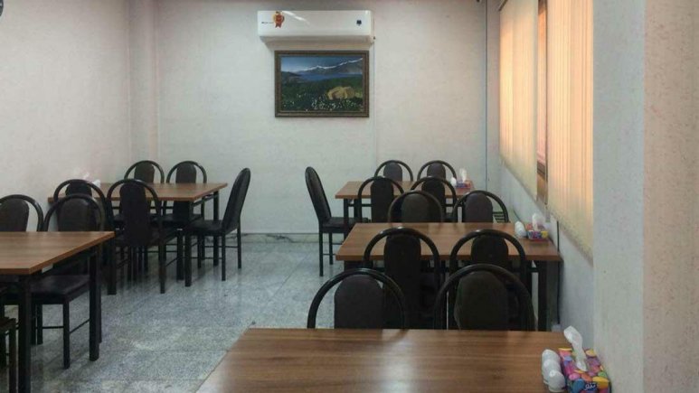 هتل دانش تهران رستوران