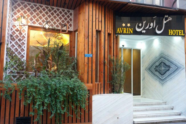 هتل اورین تهران نمای بیرونی