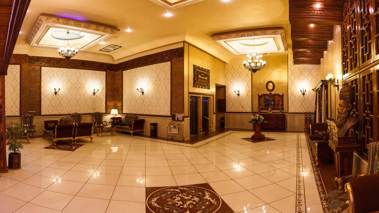 هتل کریم خان شیراز لابی 1