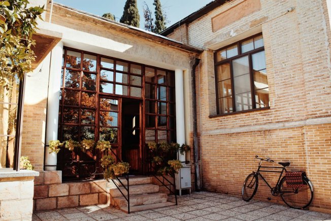 اقامتگاه بوم‌گردی خانه باغ ایرانی شیراز فضای داخلی اقامتگاه 3