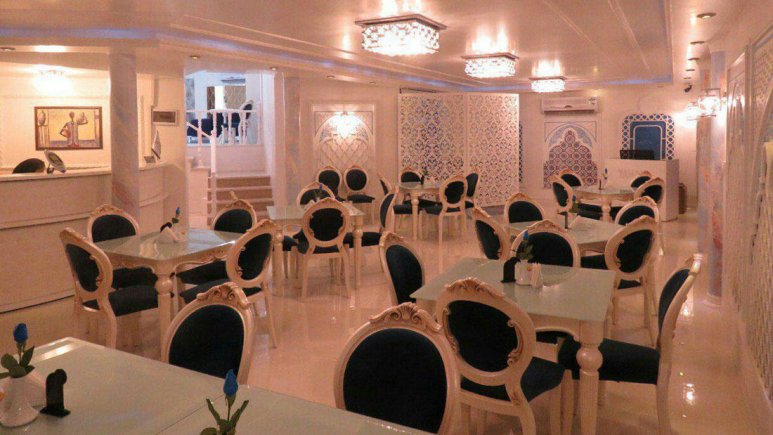 هتل آپارتمان پرند تهران رستوران
