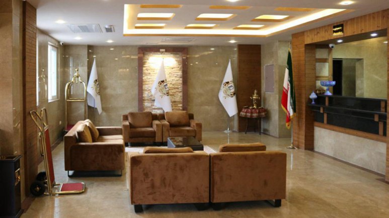 هتل ابریشمی لاهیجان لابی 2