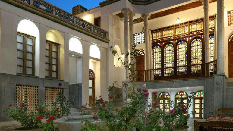 اقامتگاه سنتی ایروانی اصفهان قضای داخلی اقامتگاه 2