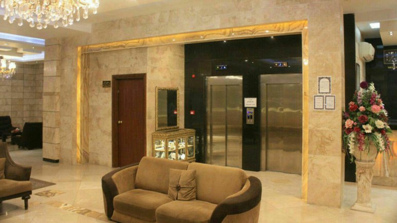 هتل ایساتیس مشهد لابی 1