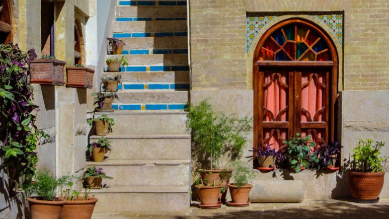 اقامتگاه بوم‌گردی لوتوس شیراز فضای داخلی اقامتگاه 3