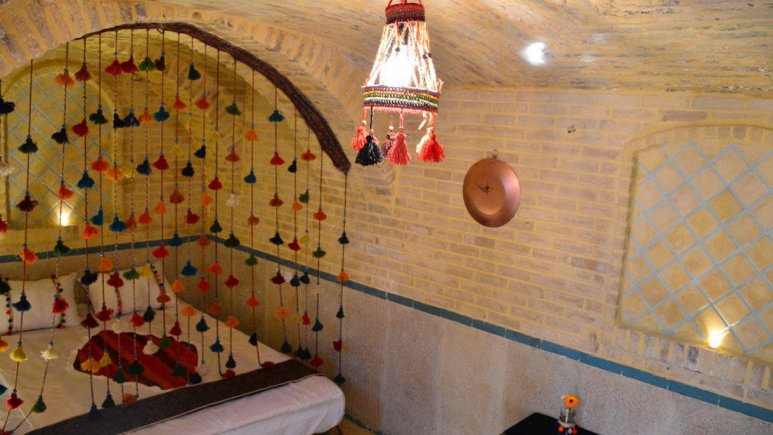 اقامتگاه بوم‌گردی هفت رنگ شیراز اتاق دو تخته دابل 1