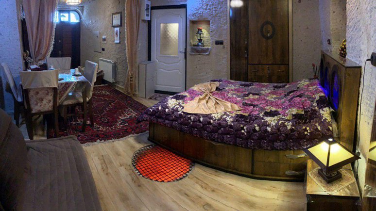 اقامتگاه بوم گردی تورال اسکو سوئیت دو خوابه پنج تخته	1