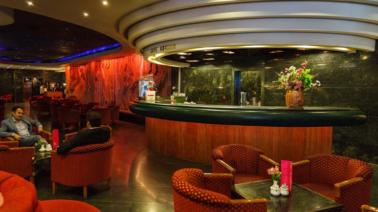 هتل بین المللی پارس شیراز لابی 1