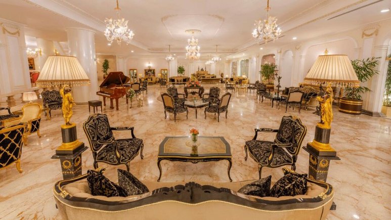 هتل قصر طلایی مشهد لابی 2