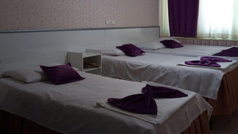 هتل ایران قزوین اتاق سه تخته