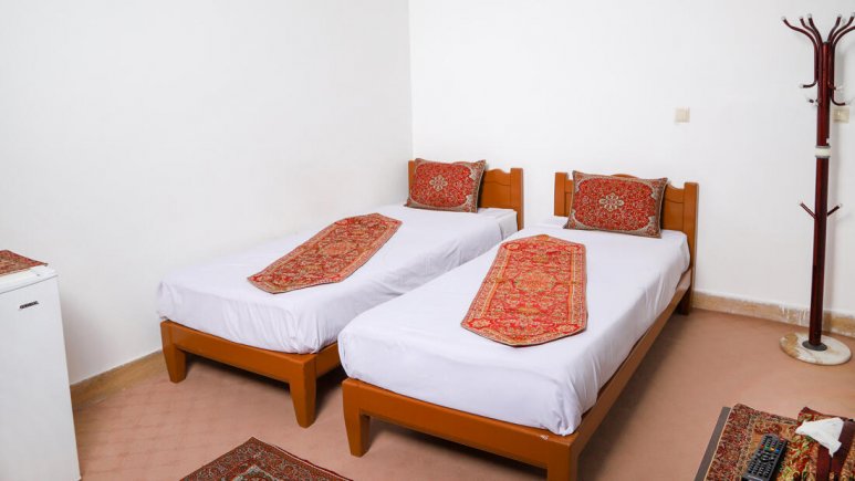 اقامتگاه سنتی ترمه یزد اتاق دو تخته تویین