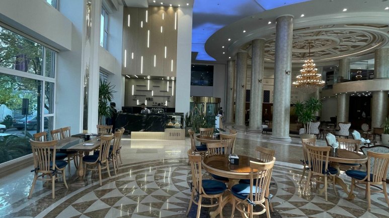 هتل ویستریا تهران کافی شاپ