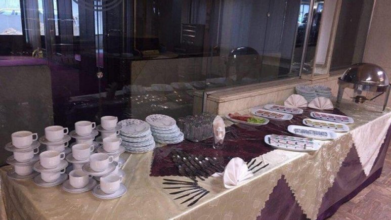 هتل رازی مشهد رستوران