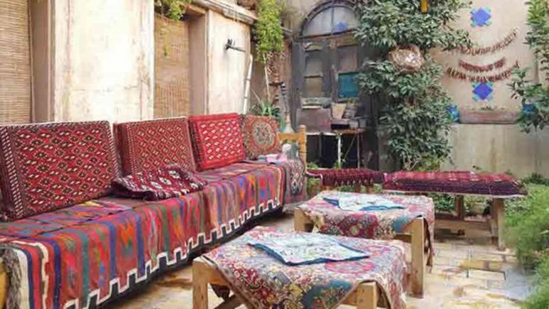 اقامتگاه بومگردی سووشون شیراز فضای داخلی اقامتگاه