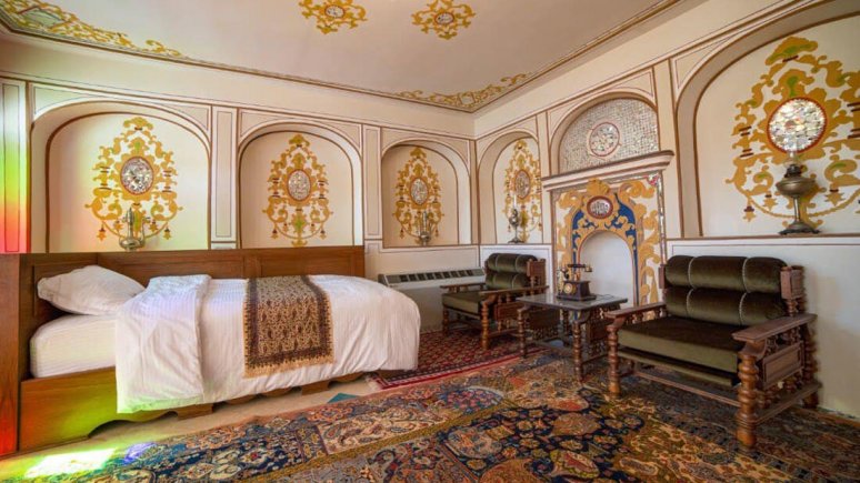 اقامتگاه سنتی معتمدی اصفهان اتاق دابل هما