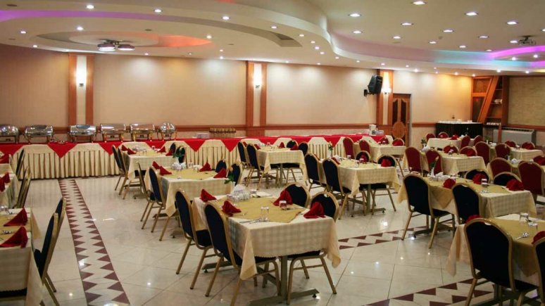 هتل پارسیان شیراز رستوران 3