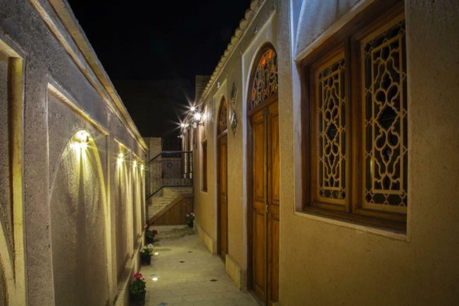 اقامتگاه سنتی عمارت طاووسیه اصفهان فضای داخلی اقامتگاه 5
