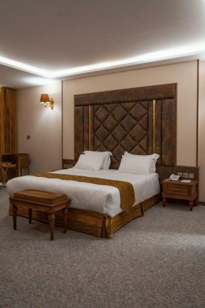 هتل بزرگ رز شیراز اتاق دو تخته دابل