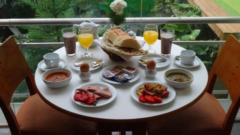 هتل سلام مشهد منوی صبحانه هتل