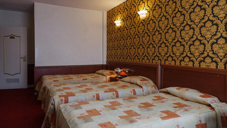هتل شیراز تهران اتاق سه تخته 2
