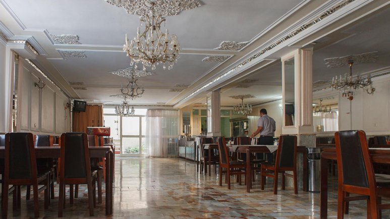 هتل خیام تهران رستوران