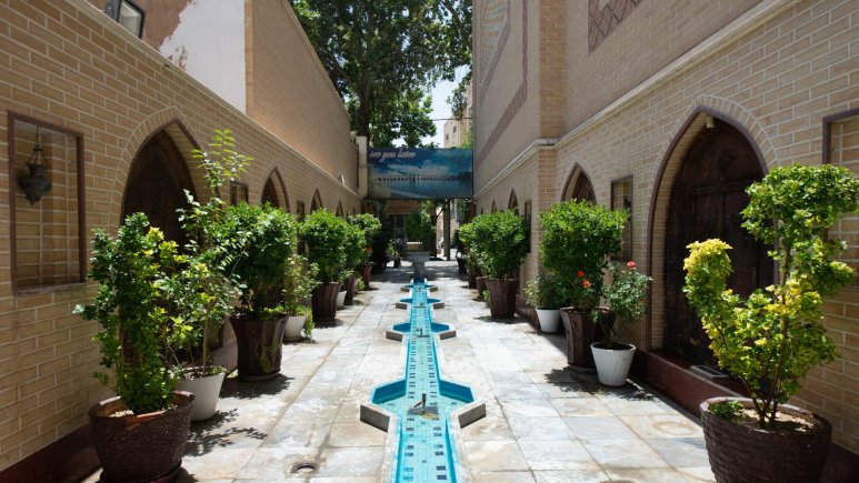 هتل صفوی اصفهان فضای بیرونی 2