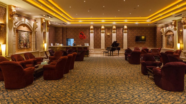 هتل بزرگ تهران 2 کافی شاپ 1