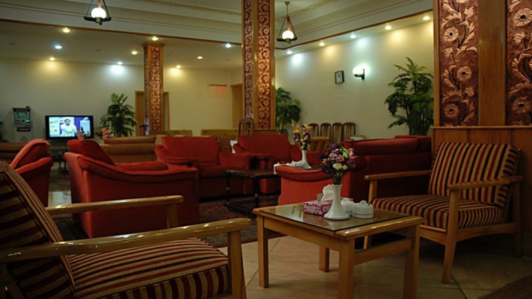 هتل جهانگردی سمنان لابی 2