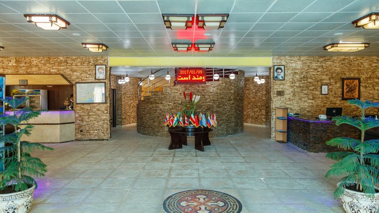 هتل ساحلی خلیج فارس قشم لابی 2