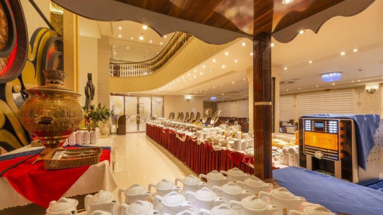هتل کیانا مشهد رستوران