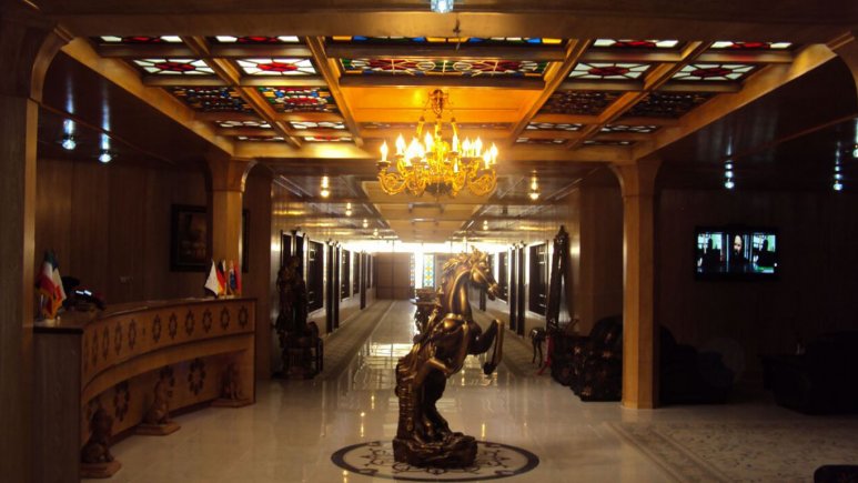 هتل آپارتمان سفیر قشم لابی