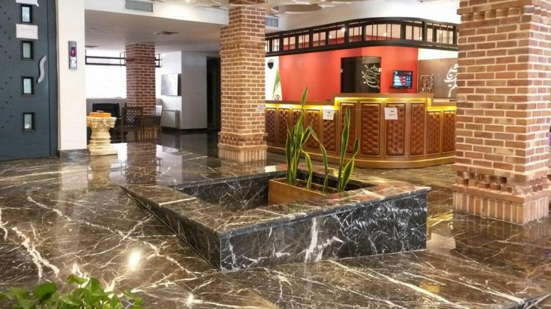 هتل امیرکبیر کرج لابی 2