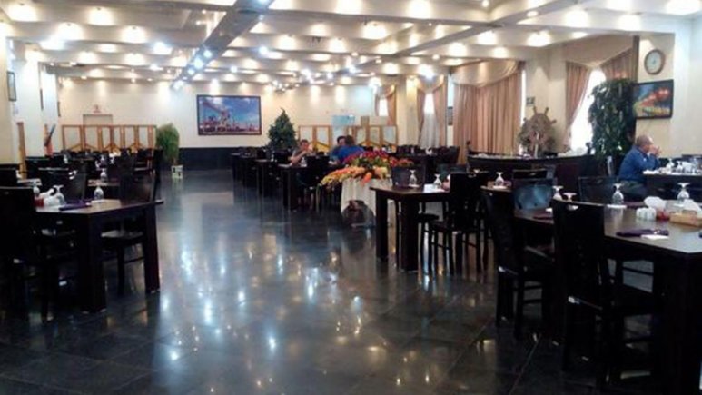 هتل بزرگ بندر امام خمینی رستوران