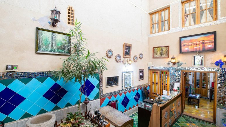 اقامتگاه سنتی طلوع خورشید اصفهان فضای داخلی 3